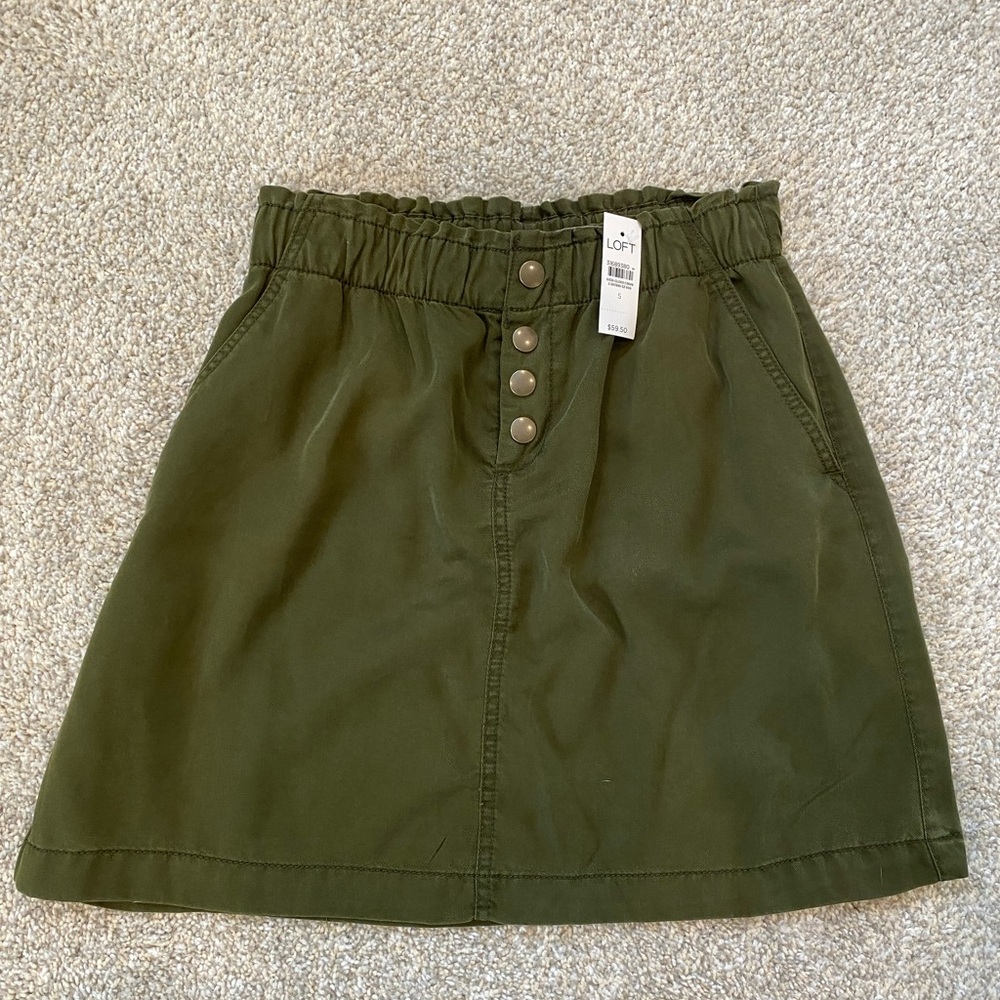 NWT Loft Mini Skirt